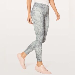 Lululemon Wunder Under Hi-Rise 7/8 Tight 25" Antiqued Alpine White Multi